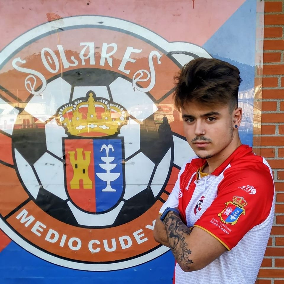 Antonio cacicedo carrera solares fichaje