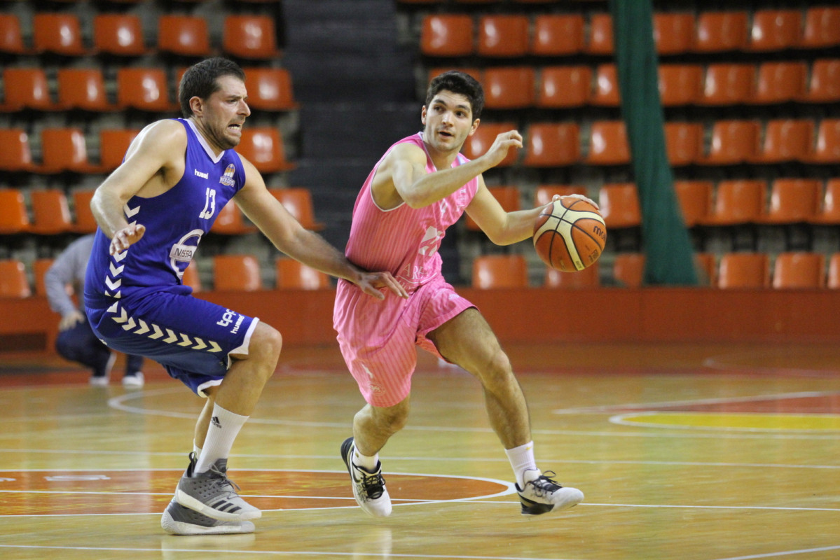 ANDRES PARIENTE, JUGADOR DE CANTBASKET