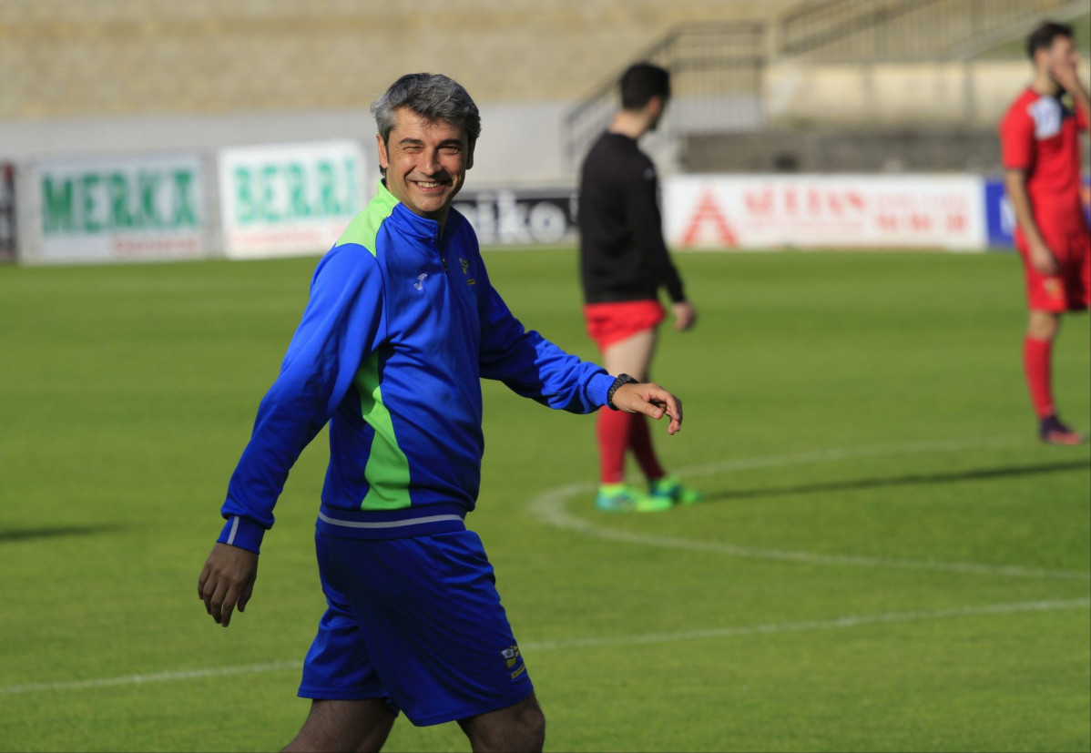 Carlos entrenando 2048x1413