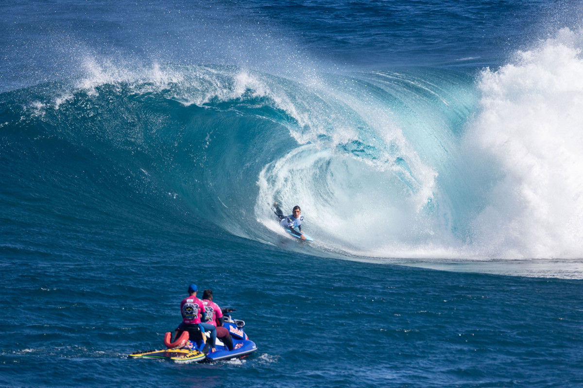 Luis tausia action fronton king1
