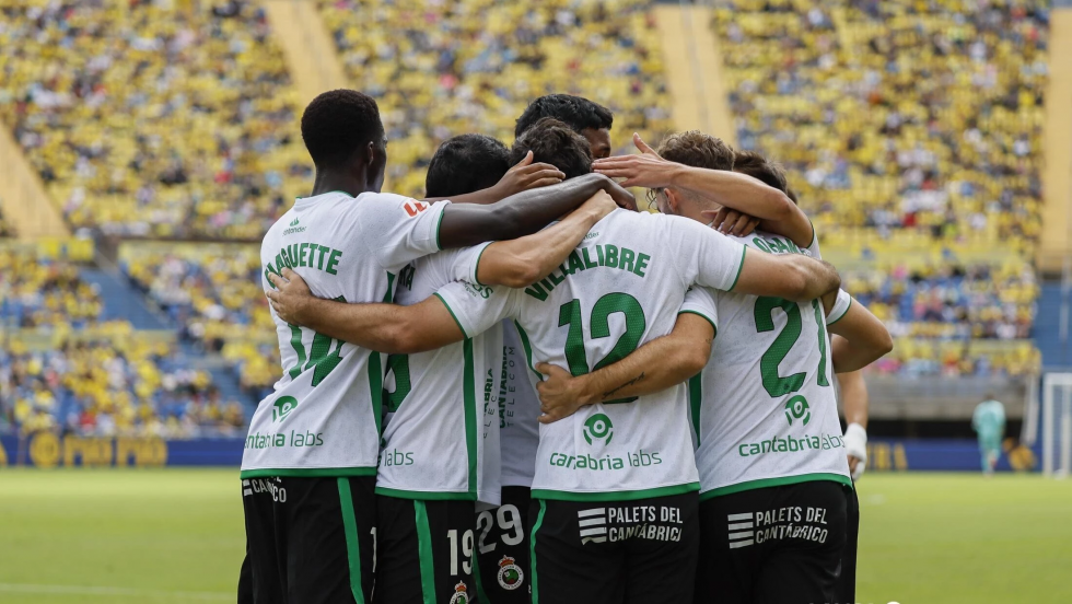 257a6635 1a66 4160 a271 c9bd8faed56b 571