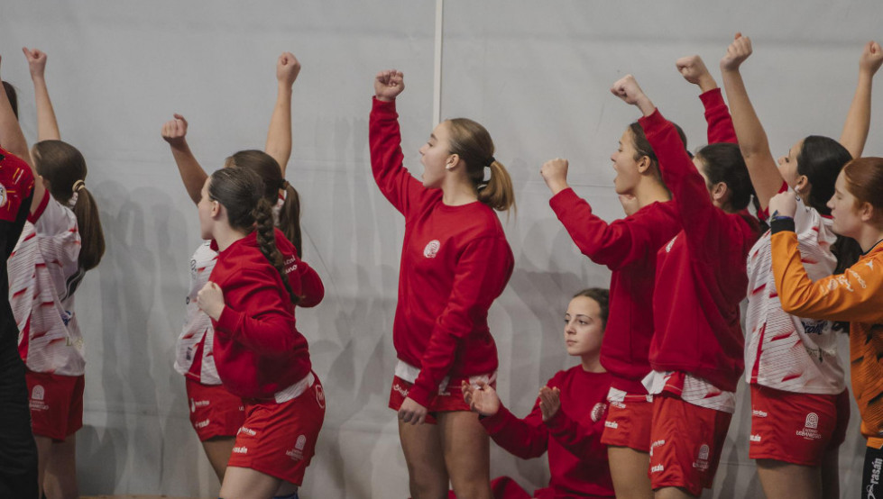 Las jugadoras celebrando